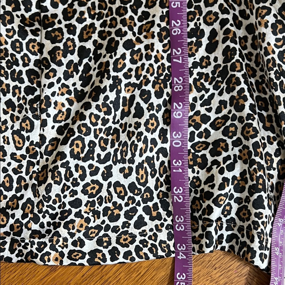 Victoria's Secret Animal Print Satin Robe - Picture 7 of 8